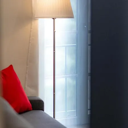 Les Vieilles Tours Bellevue Parking シャンベリ
